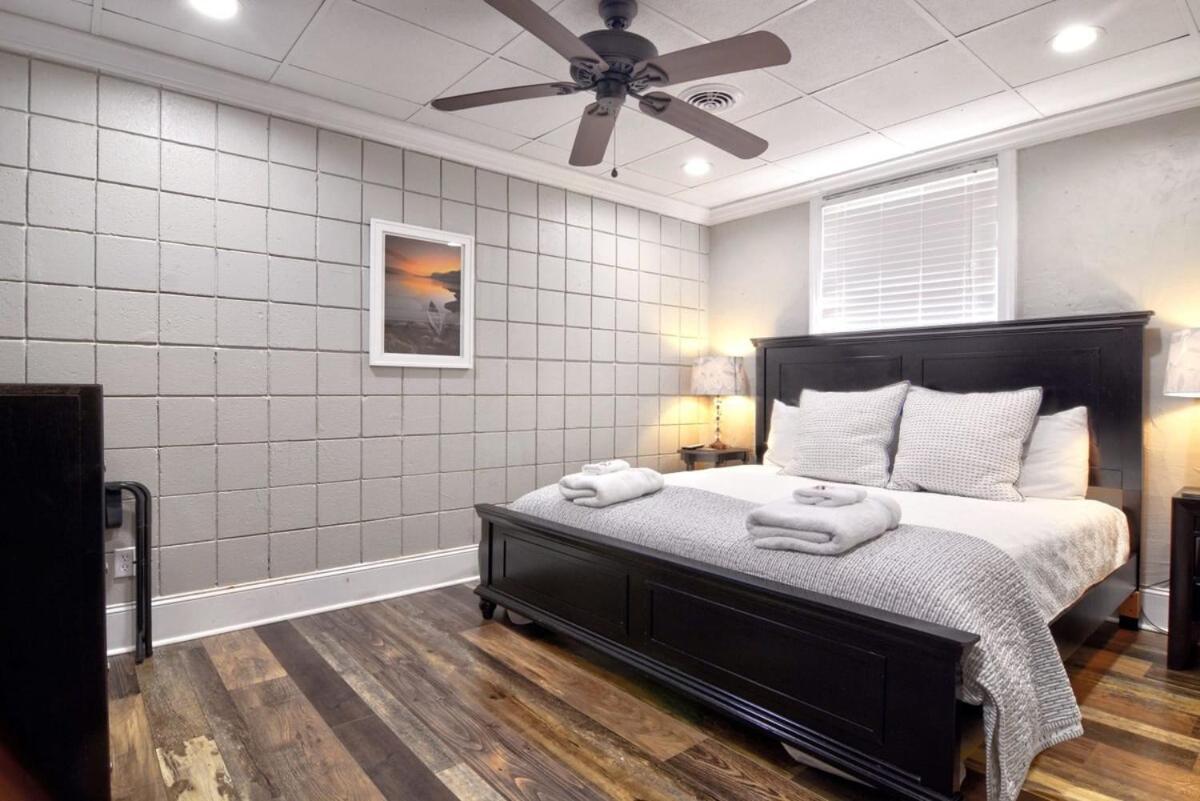 Comfortable Cottage On The Blue Mile - Close To Gsu! Statesboro Extérieur photo