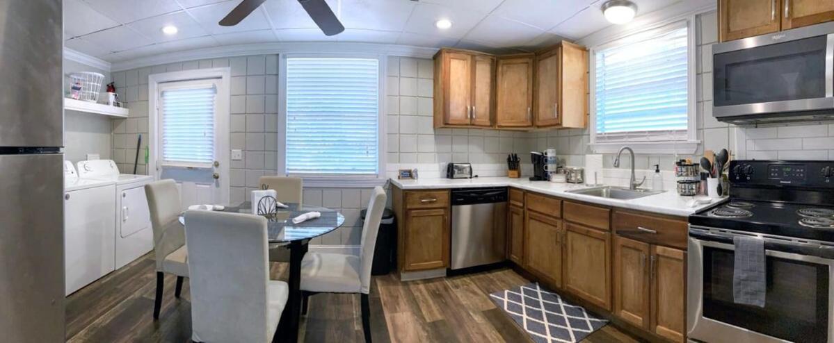 Comfortable Cottage On The Blue Mile - Close To Gsu! Statesboro Extérieur photo